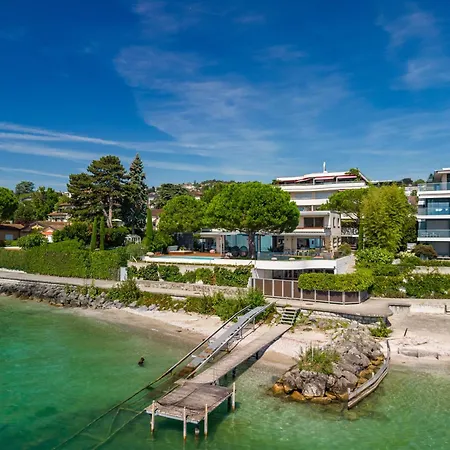 Lausanne Area Luxurious 4-bedroom On The By Guestlee * Pully