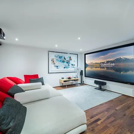 Lausanne Area Luxurious 4-bedroom On The By Guestlee *