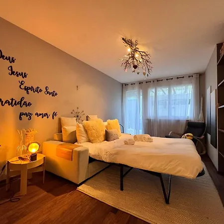 Lausanne Area Luxurious 4-bedroom On The By Guestlee 别墅 *